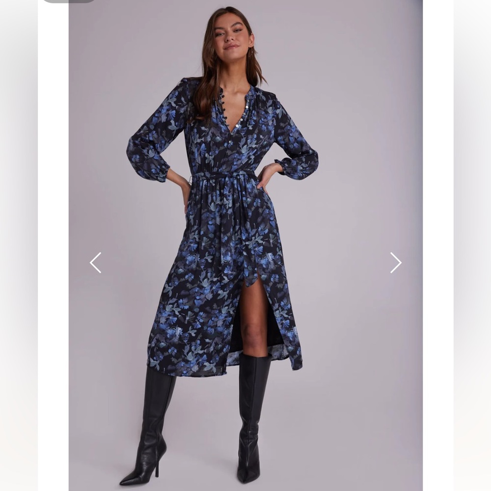 Bella Dahl-size small, Half Placket Midi Dress - Floral Frosted Print